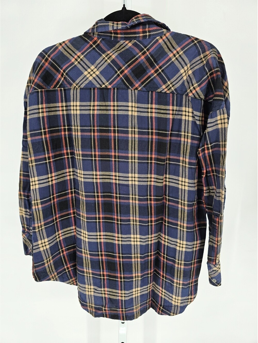 BKE Womens Sz S Boyfriend Fit Long Sleeve Button Up Flannel Shirt Blue Plaid - Picture 3 of 3